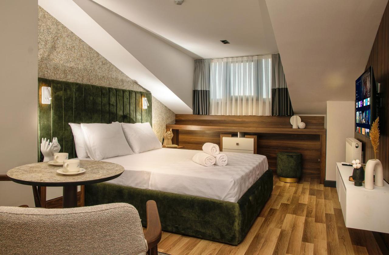 La Mia Suites Istanbul Bagian luar foto